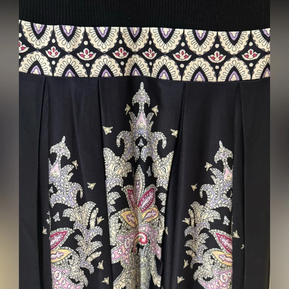 Black Midi Mixed Media Dress with Floral Print - Picture 3 of 9